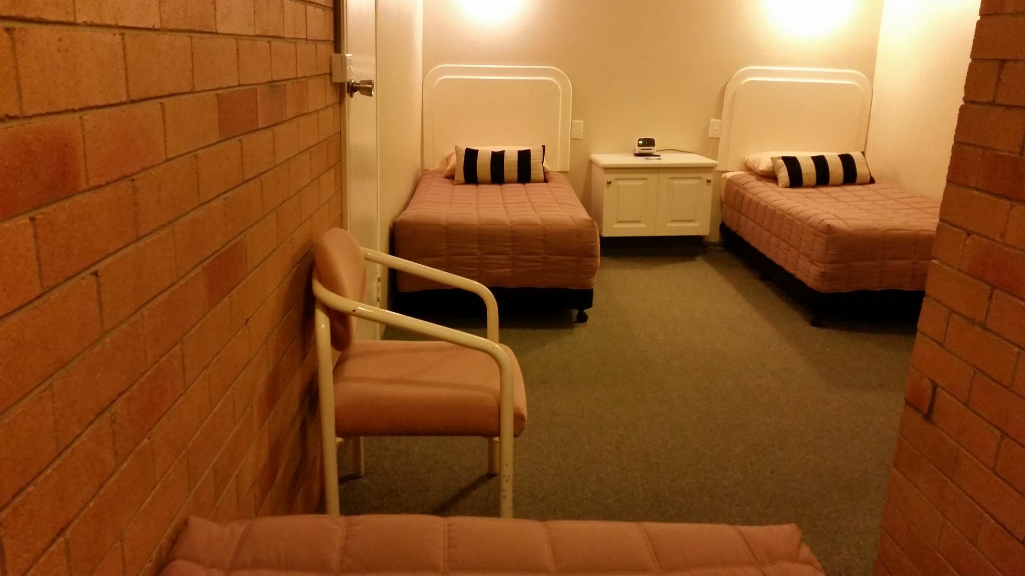 Cousins Motor Inn Инверелл Экстерьер фото